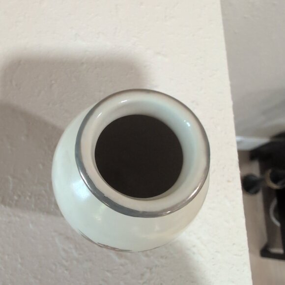 Hand painted Japanese Miniature Vase, Vintage, Peacock And Flower Design - Picture 2 of 4